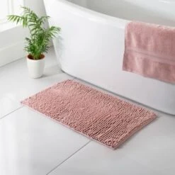 B&M Signature Microfibre Noodle Bath Mat - Blush