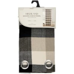 B&M Highland Woven Check Panel 54 X 86" - Mono